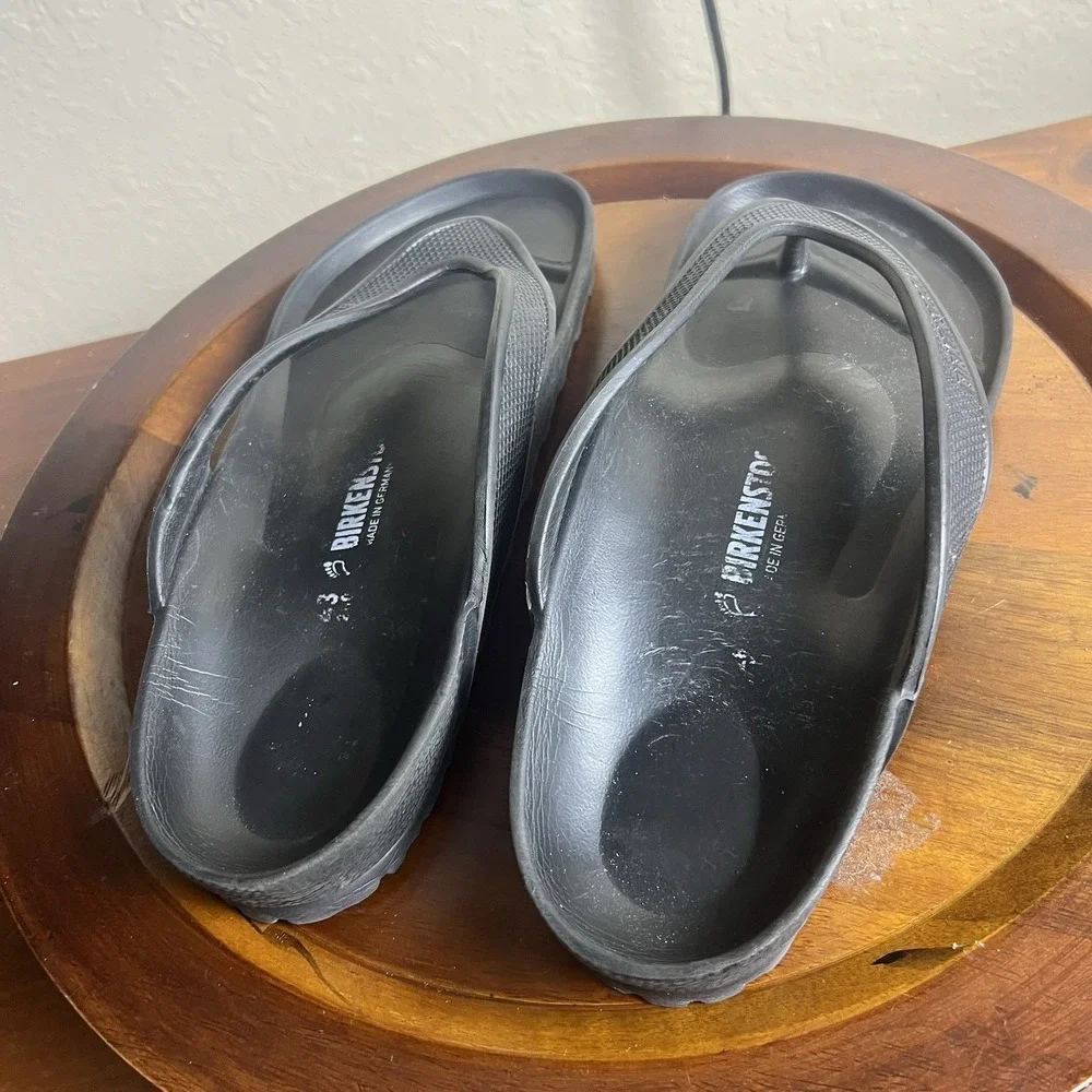 Birkenstock Unisex Mens 10 Women's 12 Honolulu EVA Sandals Gray Flip-Flop Molded